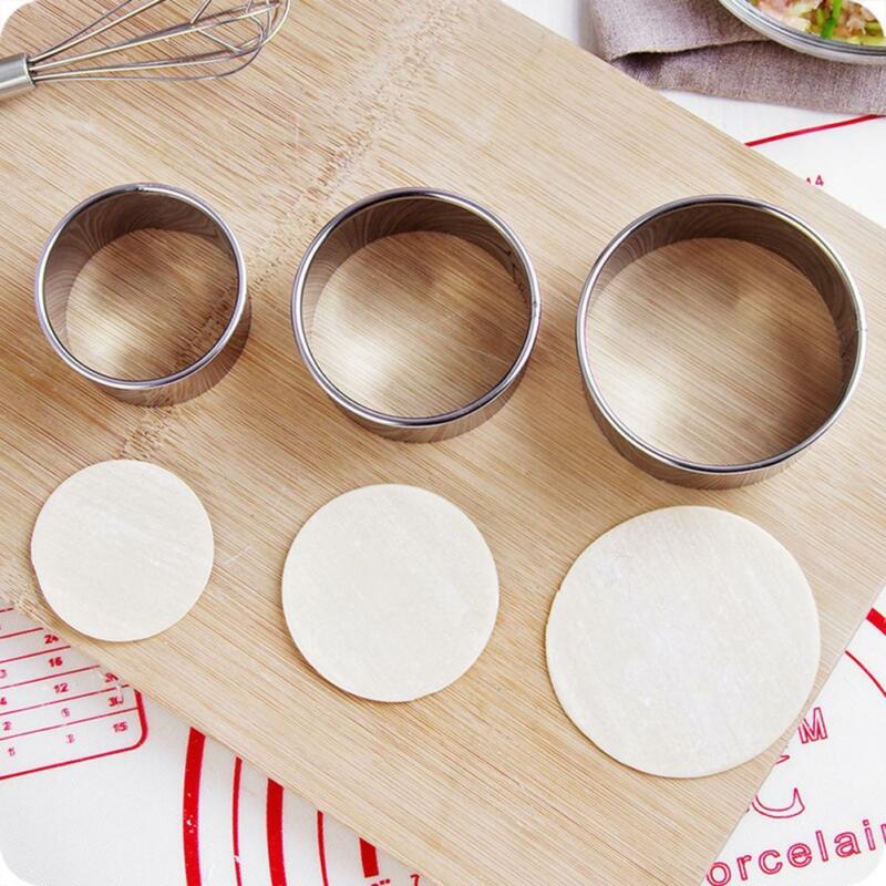 Round Stainless Steel Biscuit Cutter Three-Piece Set