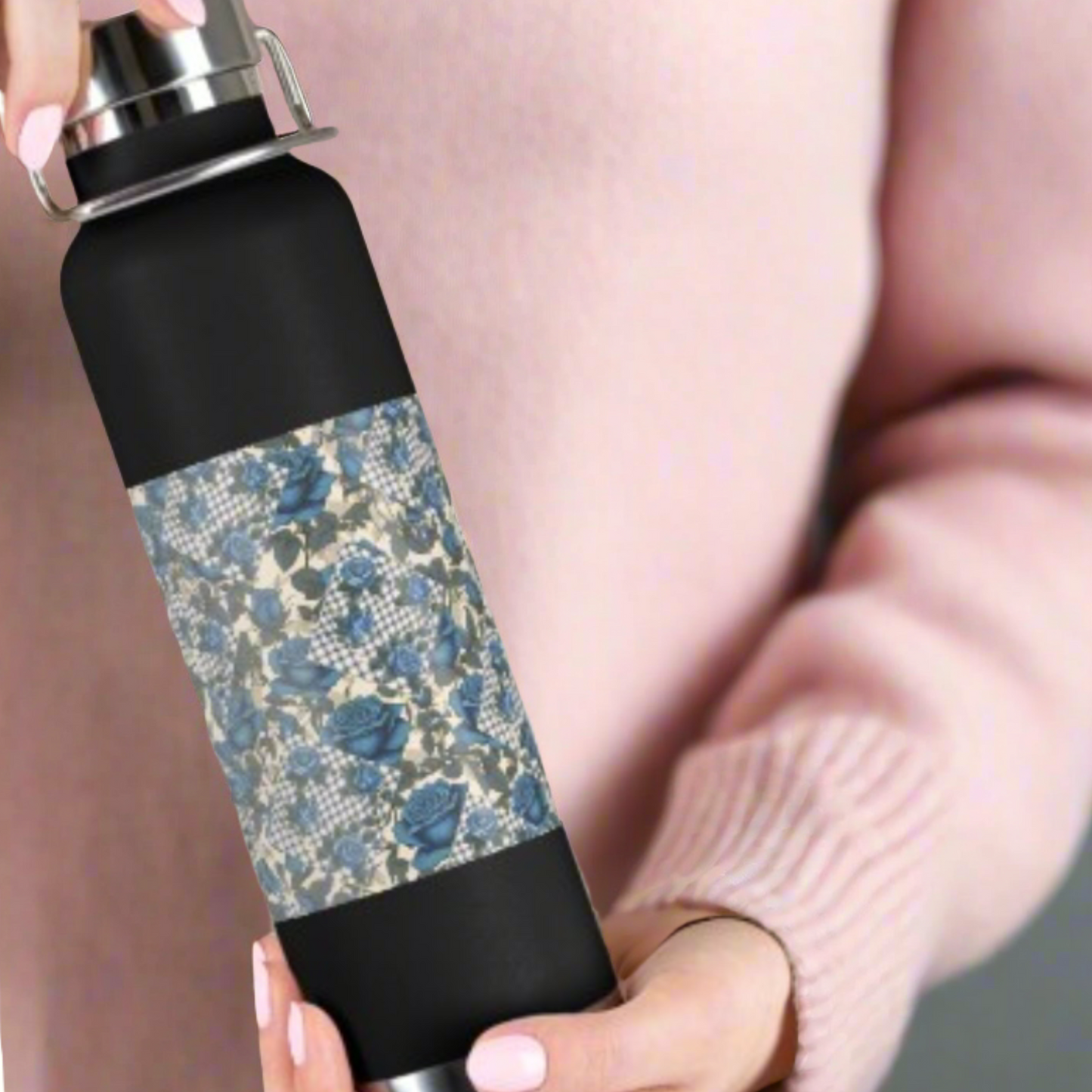 Blue Rose, Gingham Patchwork Insulated Bottle, 22oz