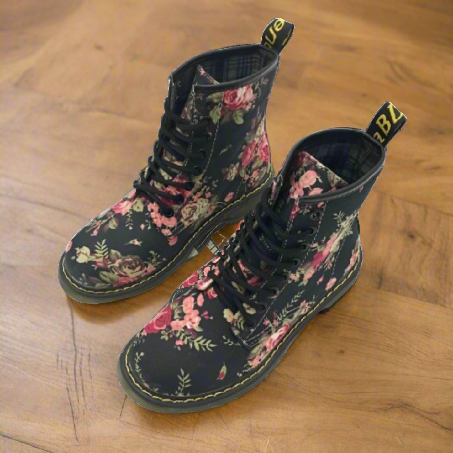 Roses Print on Black Victorian-style Canvas Lace-up Ankle Boots