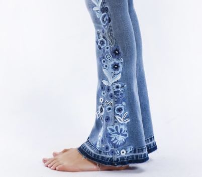 Seventies Chic Embroidered Button-Fly Bell-bottom Stretch Jeans