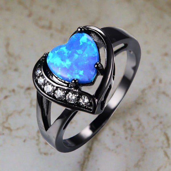 Heart-shaped Opalescent Crystal Black Copper Ring