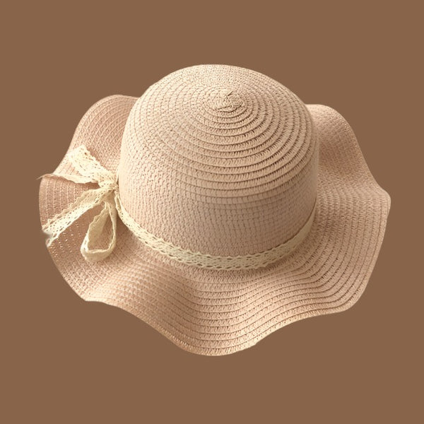 dark cream straw hat w wavy brim for toddler